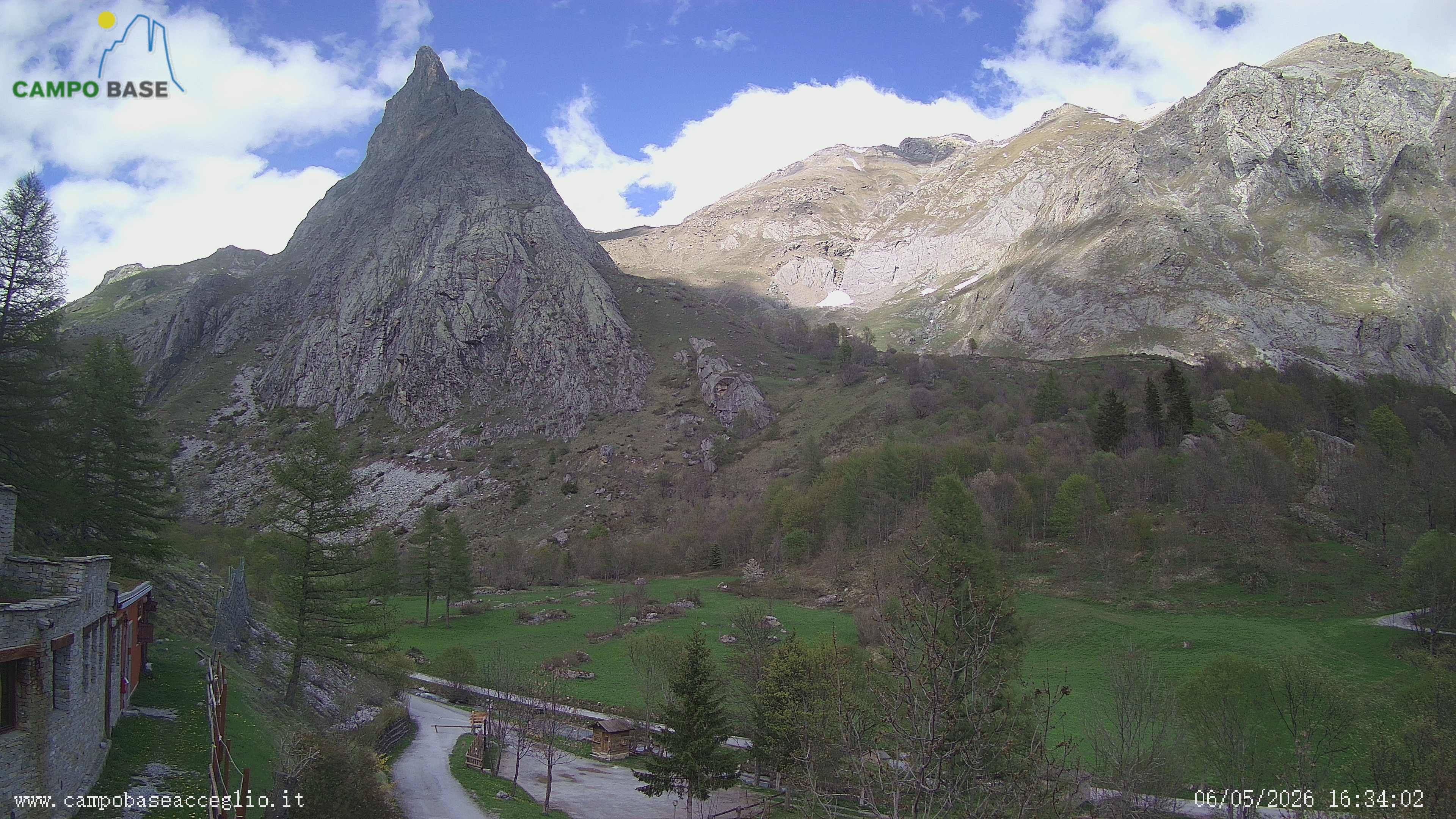 immagine della webcam nei dintorni di Castelmagno: webcam Acceglio